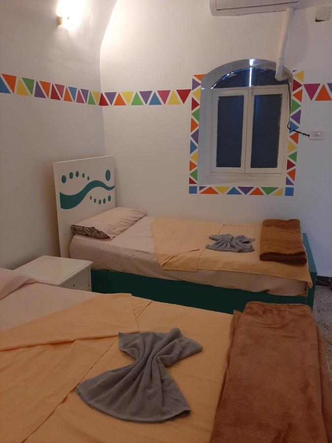 Baba Dool Bed and Breakfast Aswan Exteriör bild
